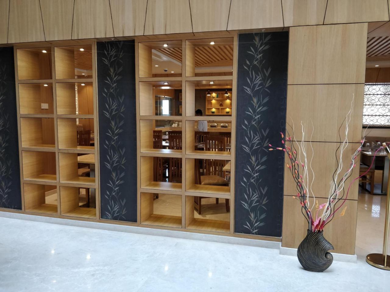 Shivas Galaxy Hotel Devanahalli Zewnętrze zdjęcie
