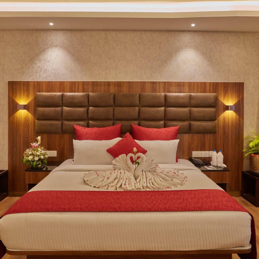 Shivas Galaxy Hotel Devanahalli Zewnętrze zdjęcie